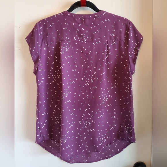 Fun2Fun split neck blouse - Picture 2 of 3